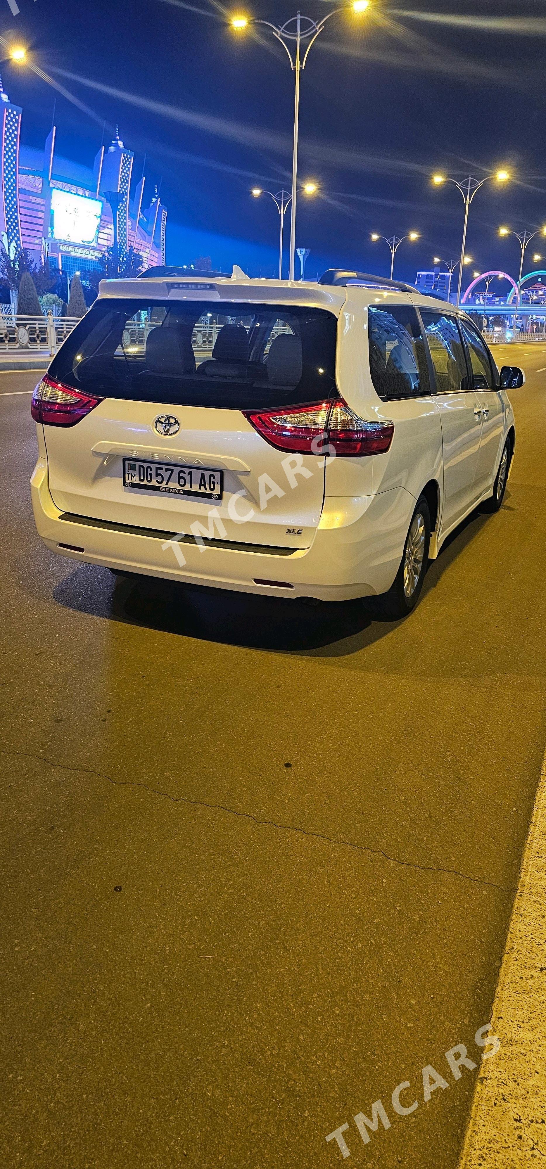 Toyota Sienna 2019 - 470 000 TMT - Ашхабад - img 3