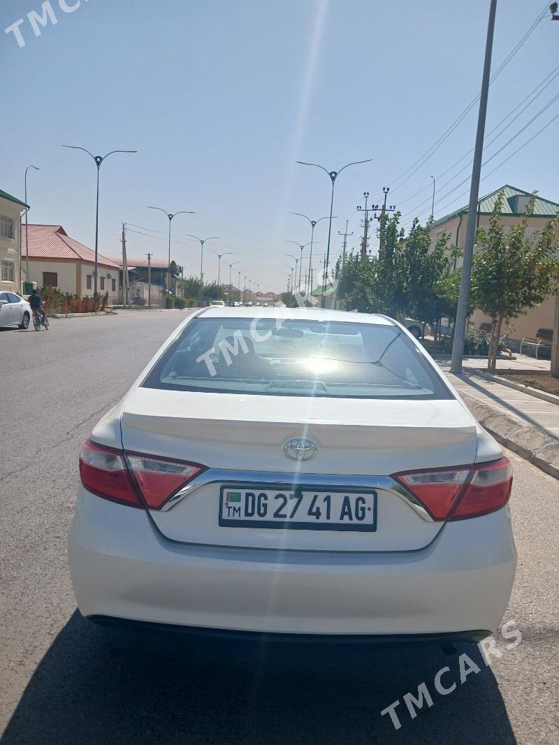 Toyota Camry 2017 - 250 000 TMT - Podwoýski köç. (Bitarap Türkmenistan şaýoly) - img 6