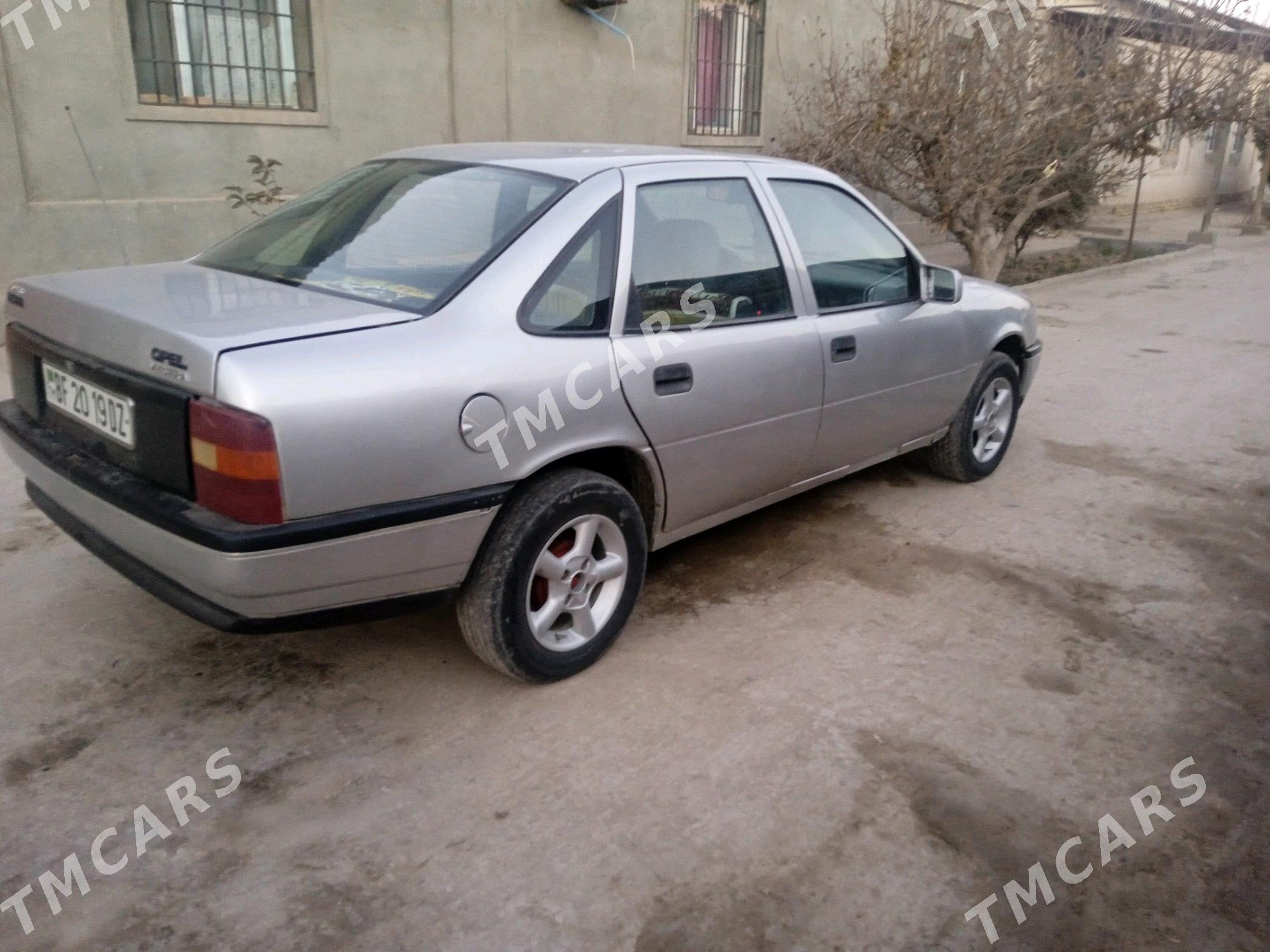 Opel Vectra 1992 - 23 000 TMT - Şabat etr. - img 2