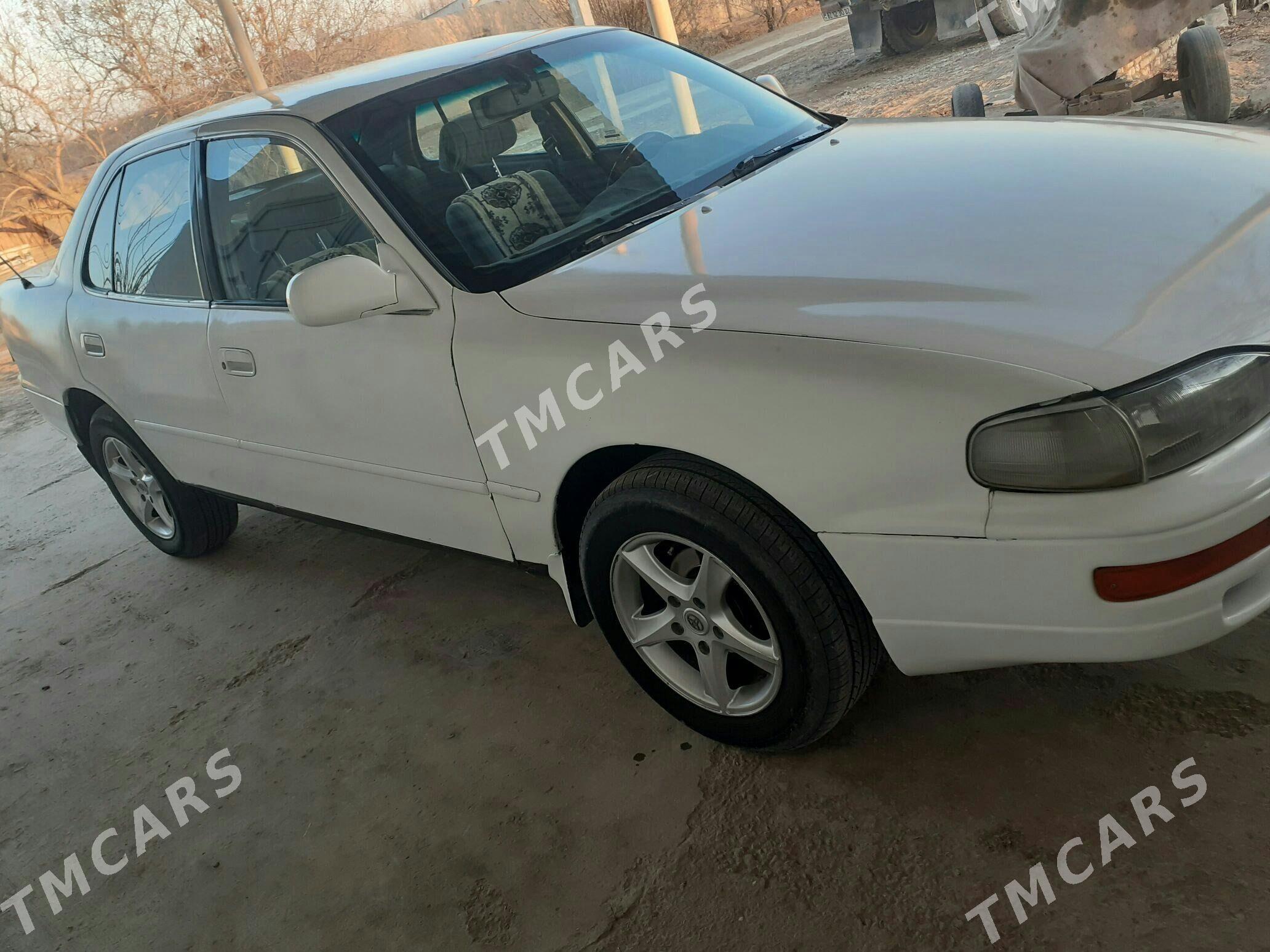 Toyota Camry 1993 - 70 000 TMT - Boldumsaz - img 2