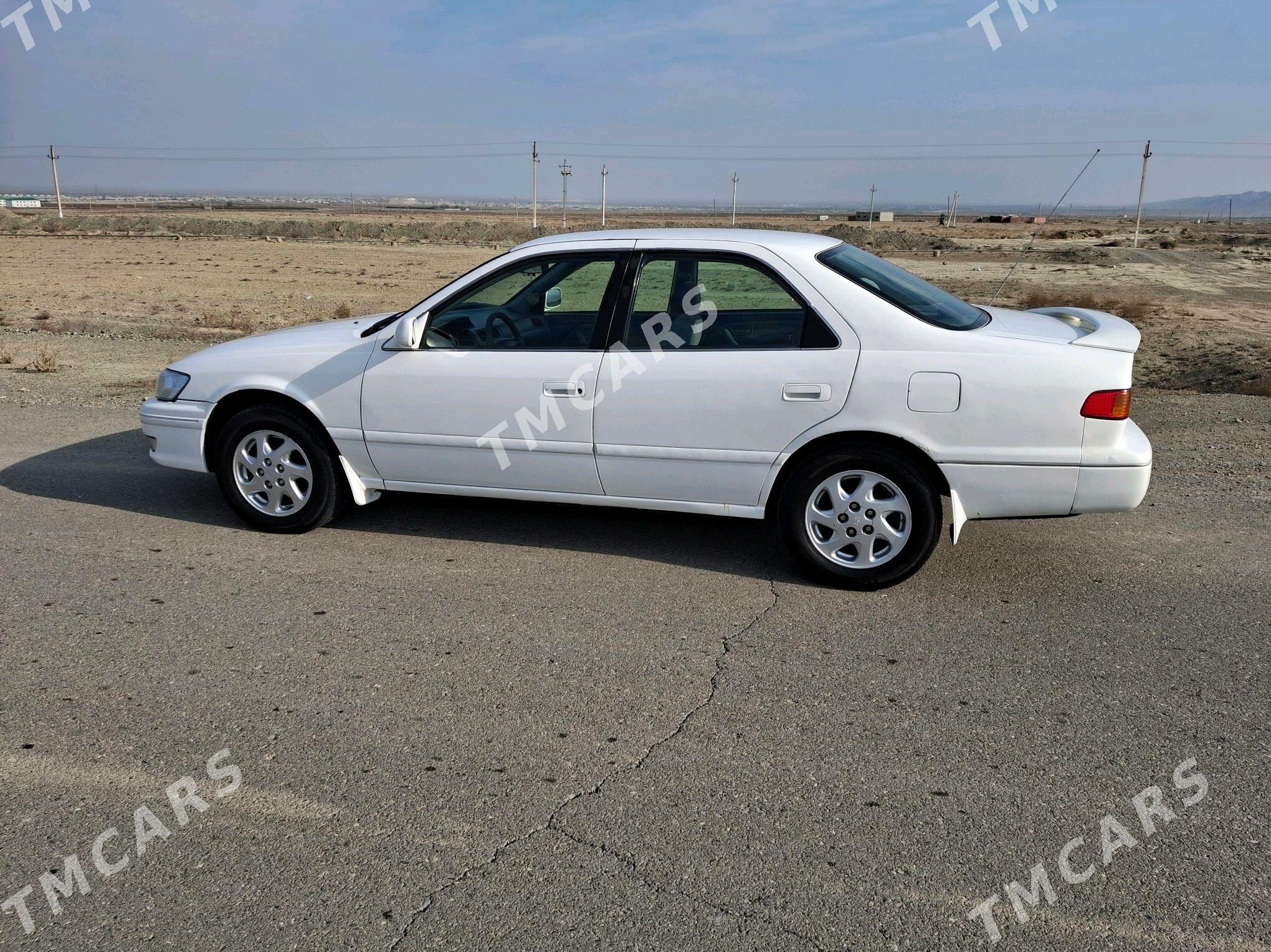 Toyota Camry 1998 - 103 000 TMT - Бахарден - img 8