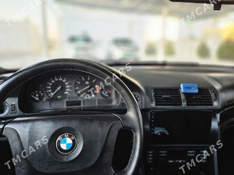 BMW E39 2002 - 110 000 TMT - Balkanabat - img 4