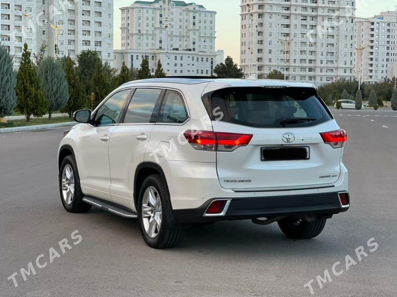 Toyota Highlander 2017 - 565 000 TMT - Ашхабад - img 9