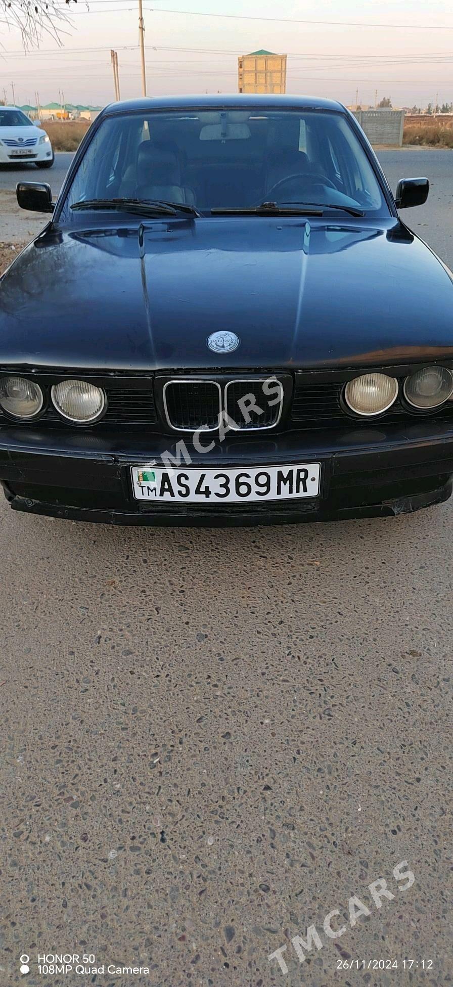 BMW 525 1990 - 25 000 TMT - Şatlyk - img 3