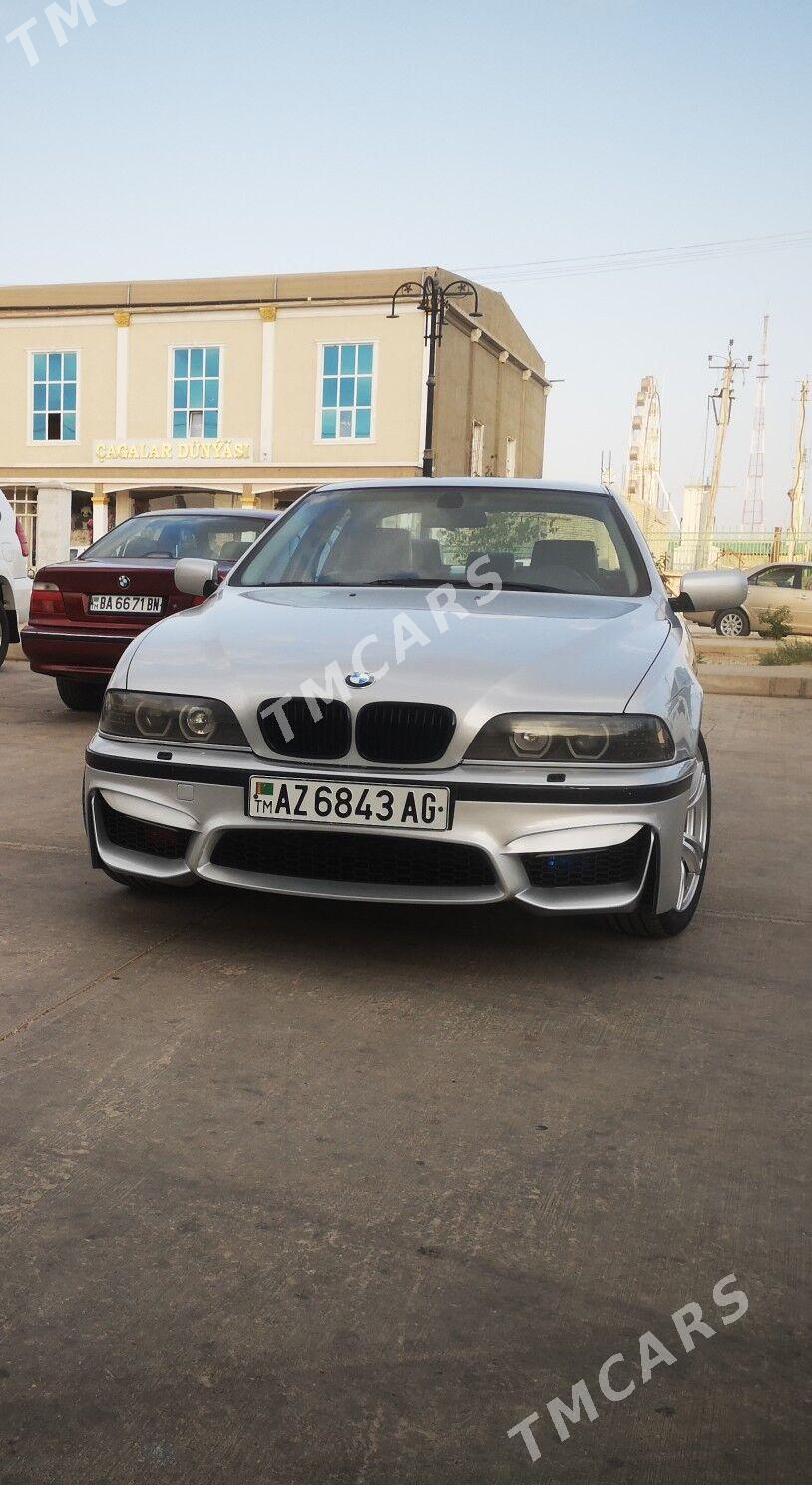 BMW 530 2002 - 149 000 TMT - Балканабат - img 3