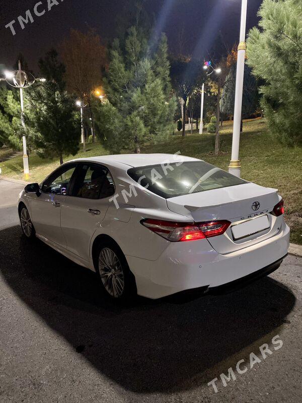 Toyota Camry 2018 - 290 000 TMT - Aşgabat - img 8