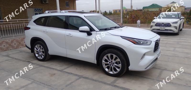 Toyota Highlander 2021 - 2 900 000 TMT - Мары - img 2