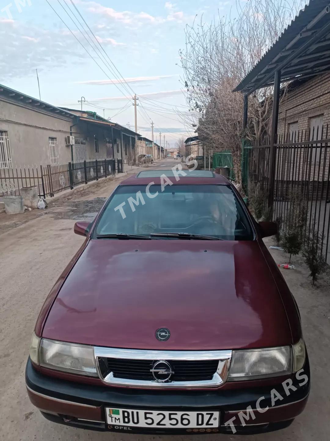 Opel Vectra 1990 - 30 000 TMT - Дашогуз - img 2