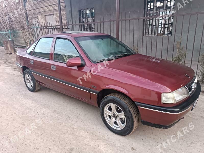 Opel Vectra 1990 - 30 000 TMT - Дашогуз - img 2