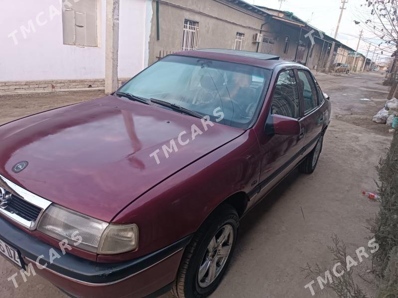 Opel Vectra 1990 - 30 000 TMT - Дашогуз - img 3