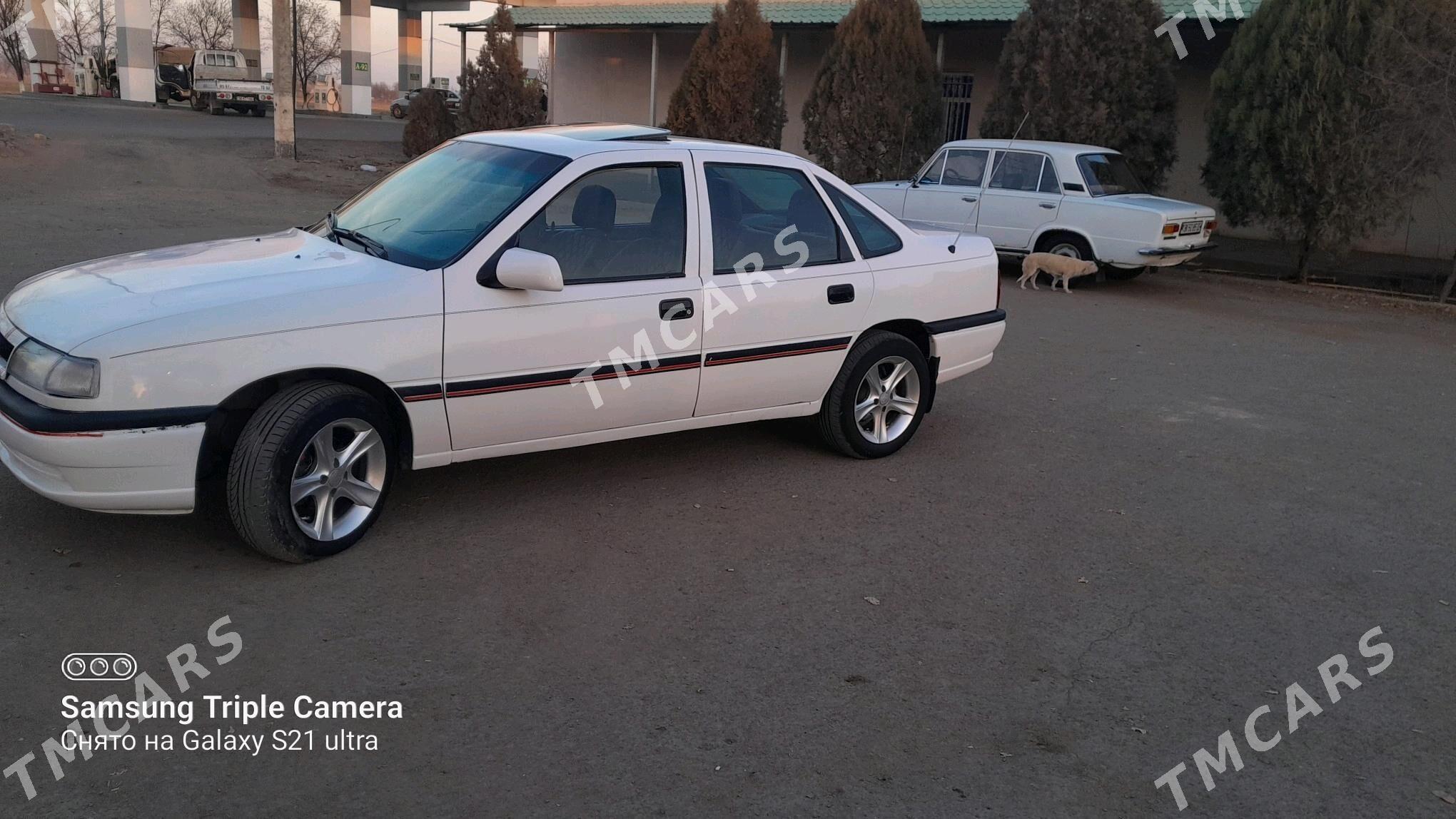 Opel Vectra 1995 - 35 000 TMT - Губадаг - img 3