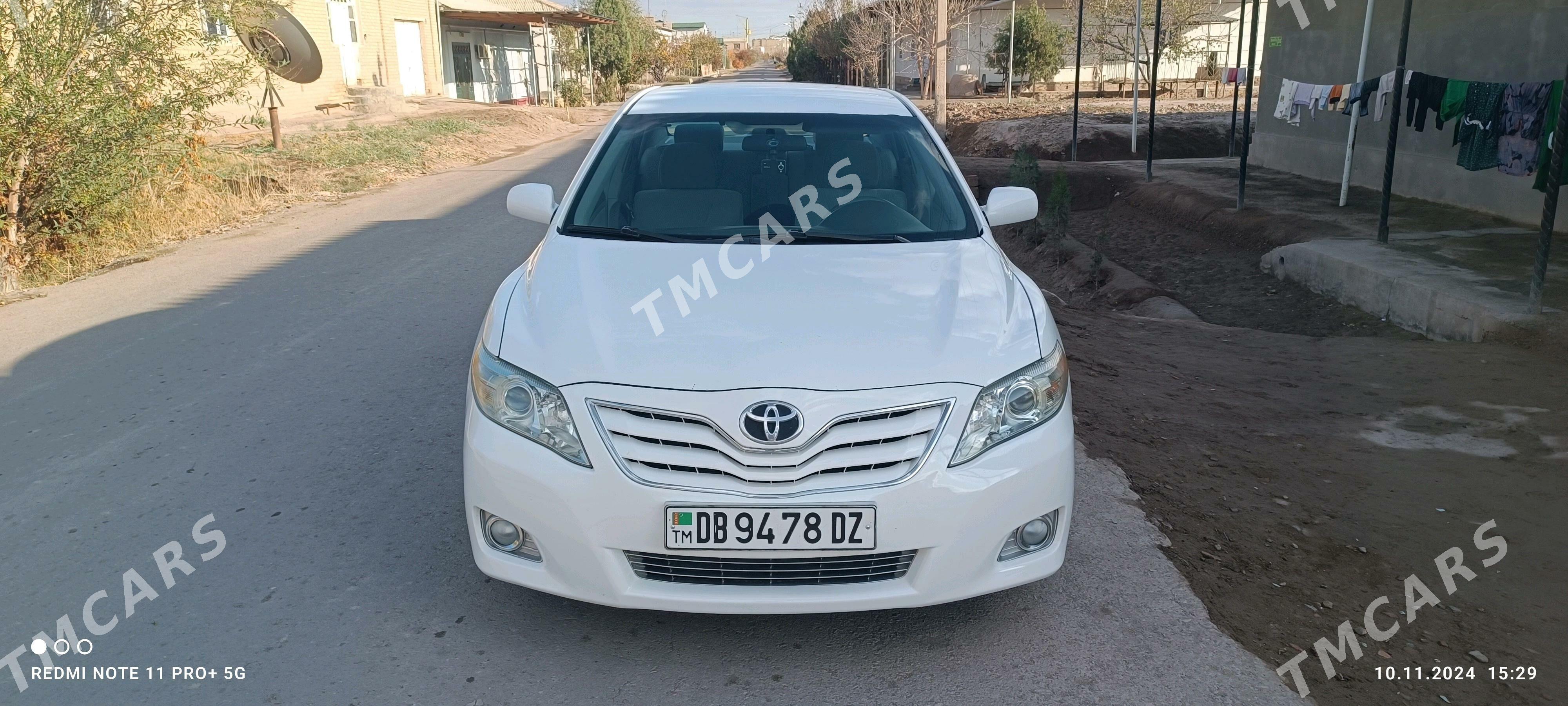 Toyota Camry 2011 - 197 000 TMT - Дашогуз - img 5