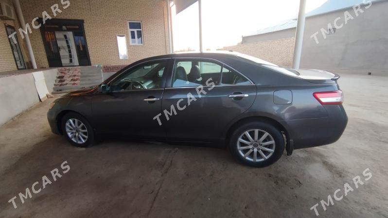 Toyota Camry 2010 - 160 000 TMT - Ёлётен - img 8