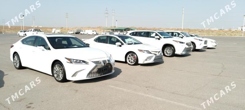 Toyota Camry 2022 - 375 000 TMT - Aşgabat - img 6