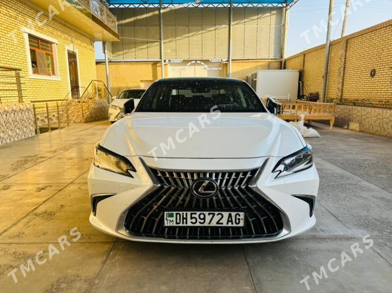 Lexus ES 350 2021 - 650 000 TMT - Мары - img 5