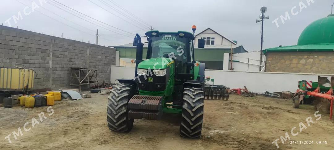 John Deere 2022 - 1 050 000 TMT - Aşgabat - img 2