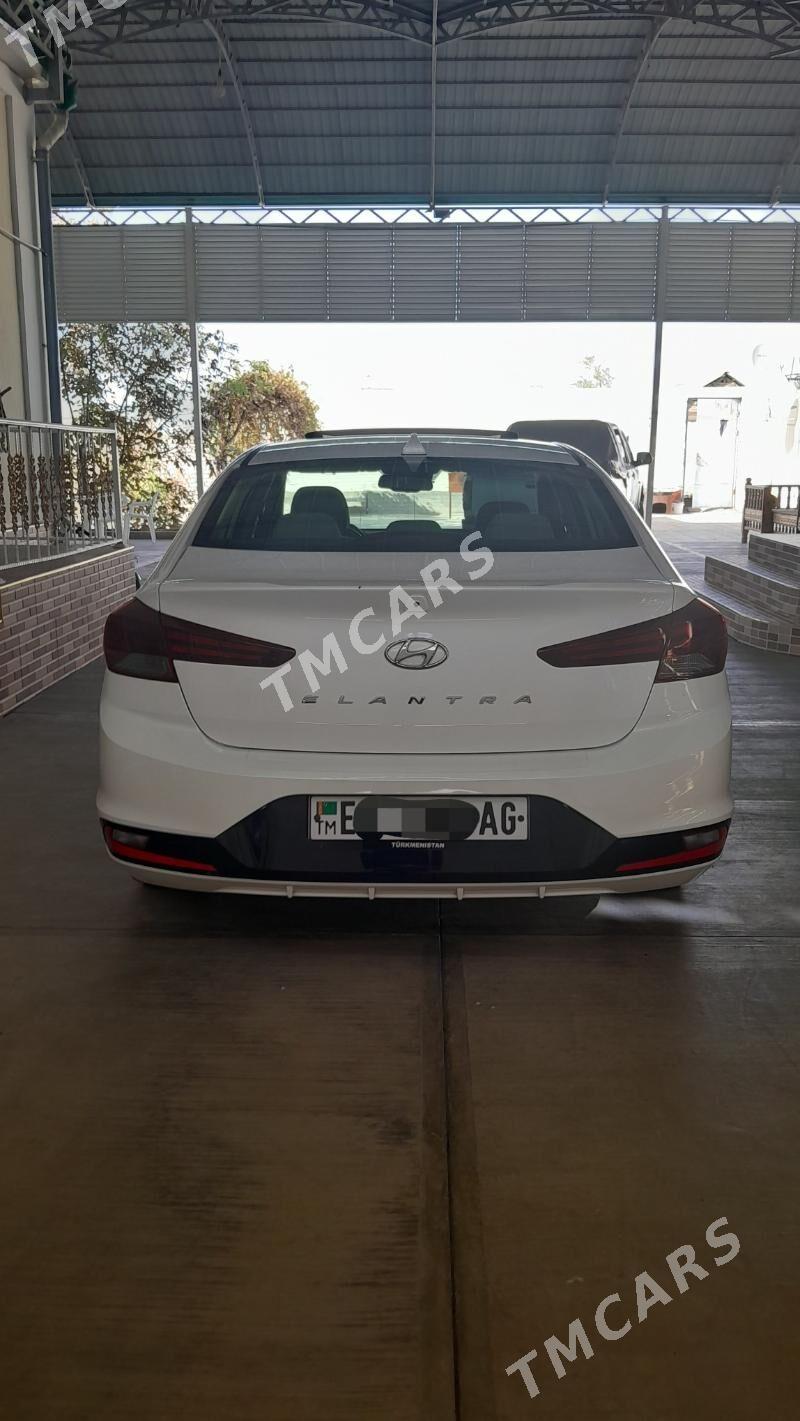 Hyundai Elantra 2019 - 219 000 TMT - Aşgabat - img 3