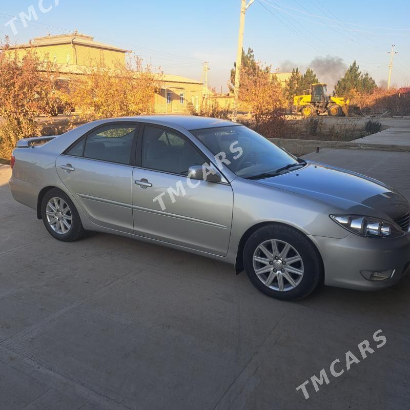 Toyota Camry 2004 - 135 000 TMT - Чарджоу - img 2