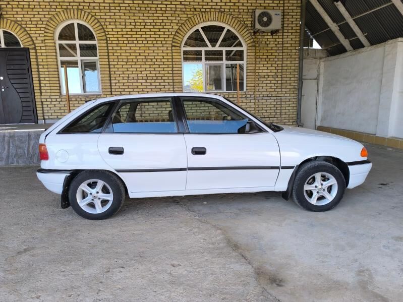 Opel Astra 1991 - 31 000 TMT - Mary - img 2