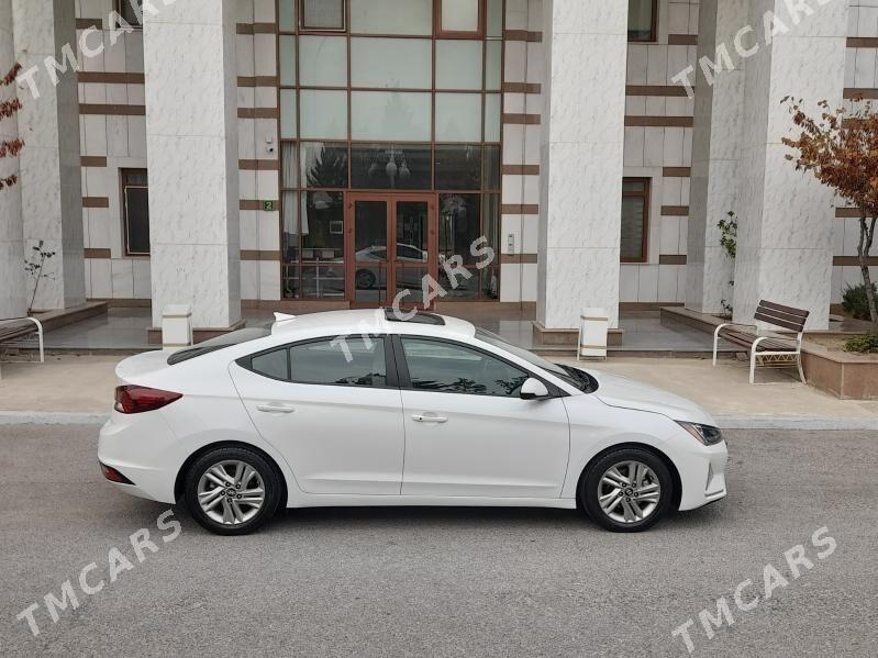 Hyundai Elantra 2019 - 225 000 TMT - Parahat 8 - img 2