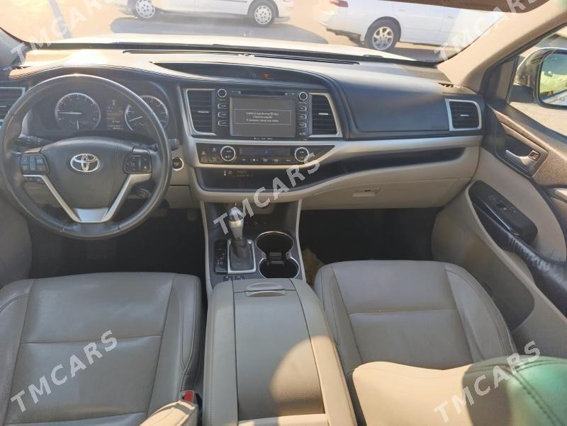 Toyota Highlander 2016 - 370 000 TMT - Мары - img 8