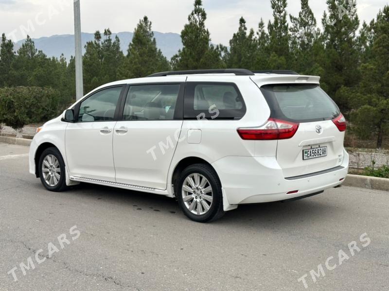 Toyota Sienna 2017 - 360 000 TMT - Бахарден - img 3