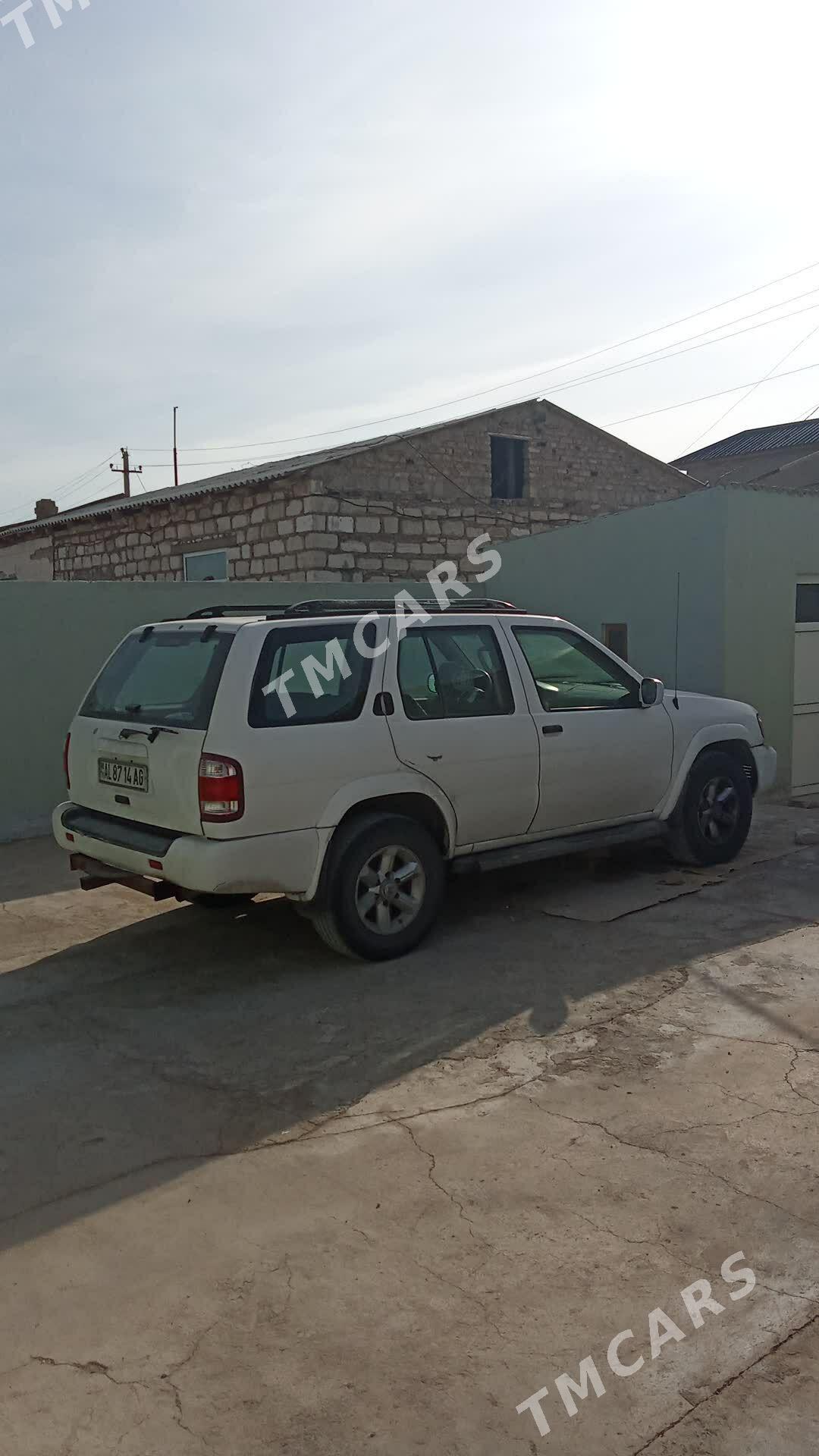 Nissan Pathfinder 2003 - 90 000 TMT - Aşgabat - img 3