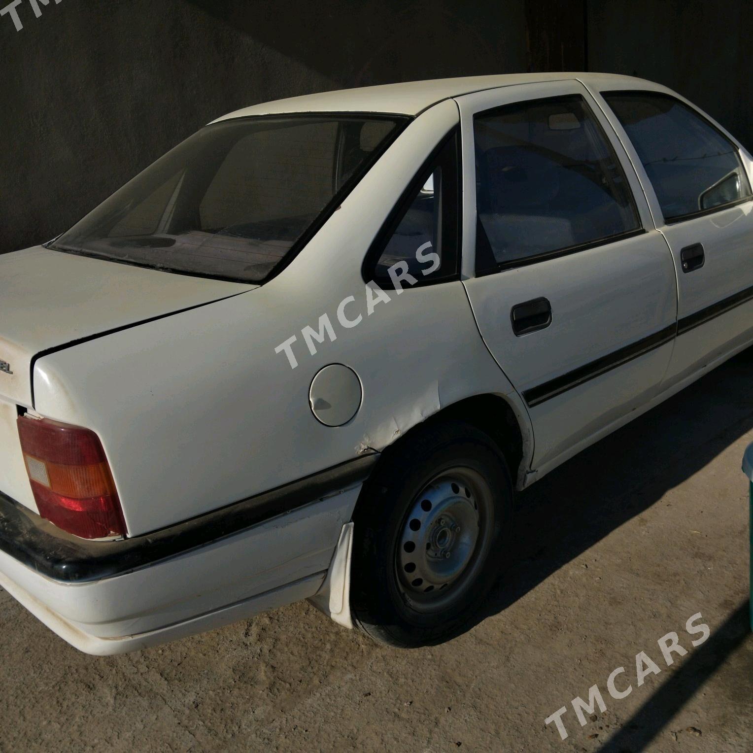 Opel Vectra 1990 - 19 000 TMT - Акдепе - img 3