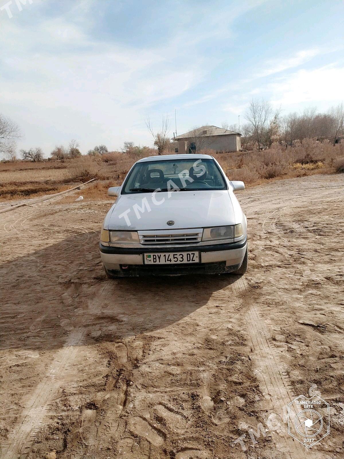 Opel Vectra 1990 - 25 000 TMT - Köneürgenç - img 2