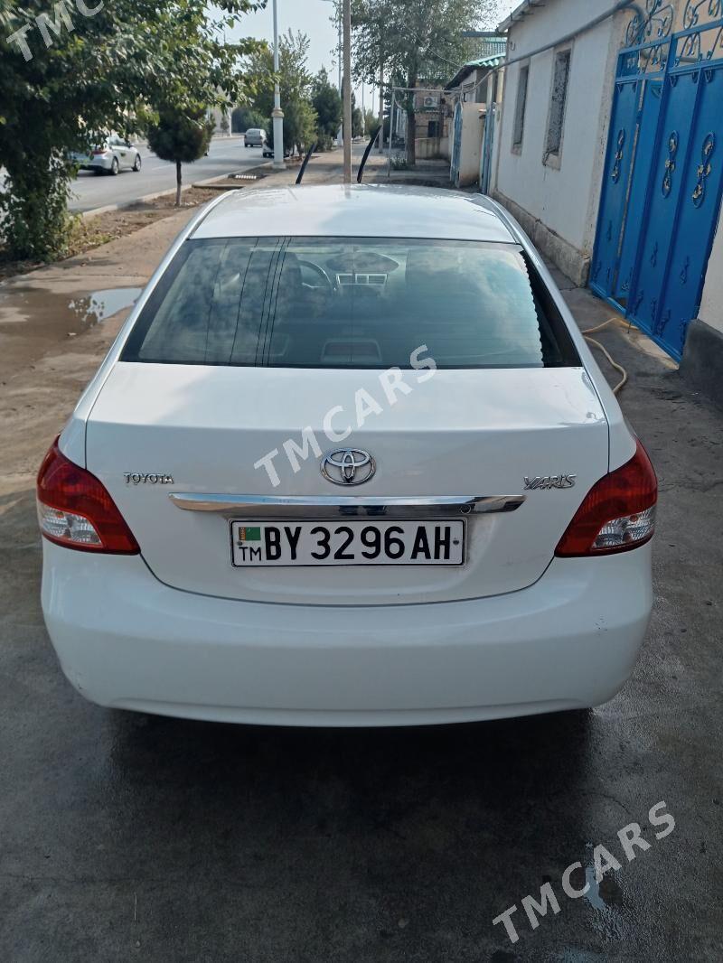 Toyota Yaris 2010 - 140 000 TMT - Ашхабад - img 2