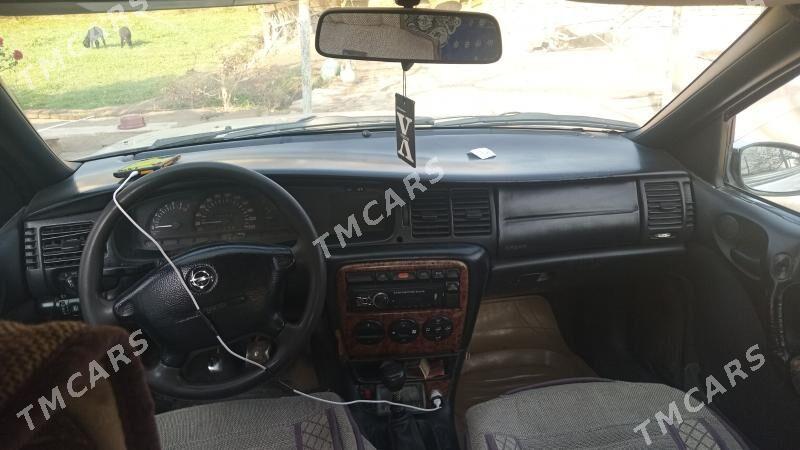 Opel Vectra 1996 - 35 000 TMT - Туркменгала - img 2