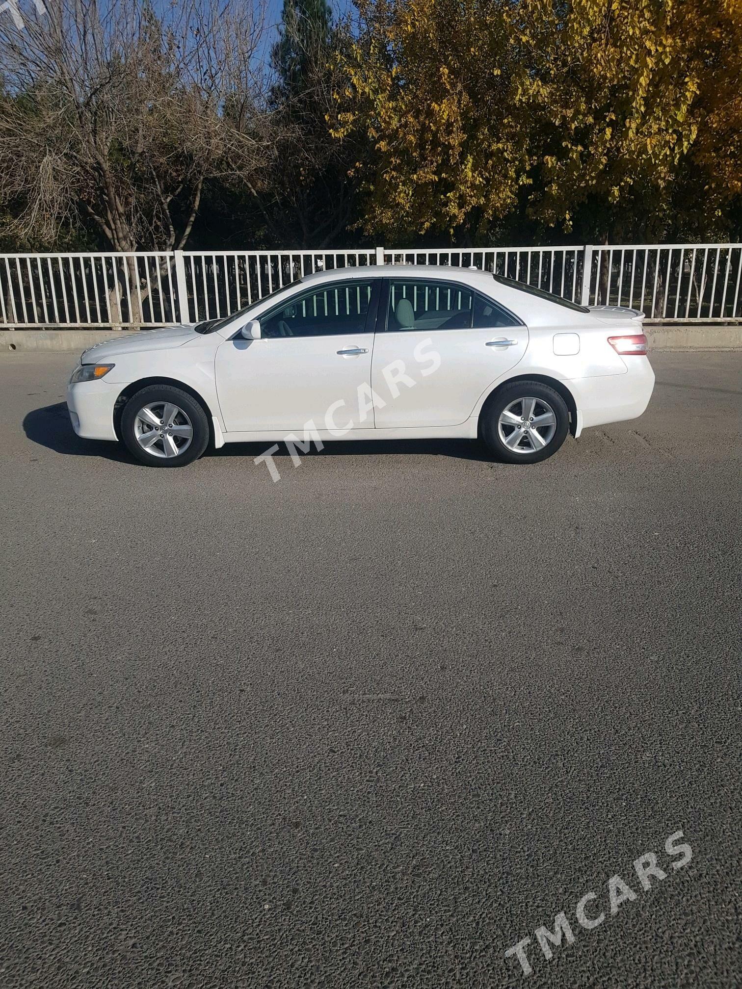 Toyota Camry 2011 - 145 000 TMT - Кака - img 4