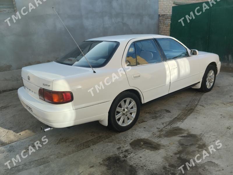 Toyota Camry 1994 - 75 000 TMT - Farap - img 5