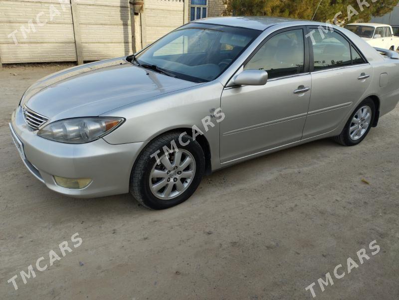 Toyota Camry 2002 - 140 000 TMT - Мургап - img 5