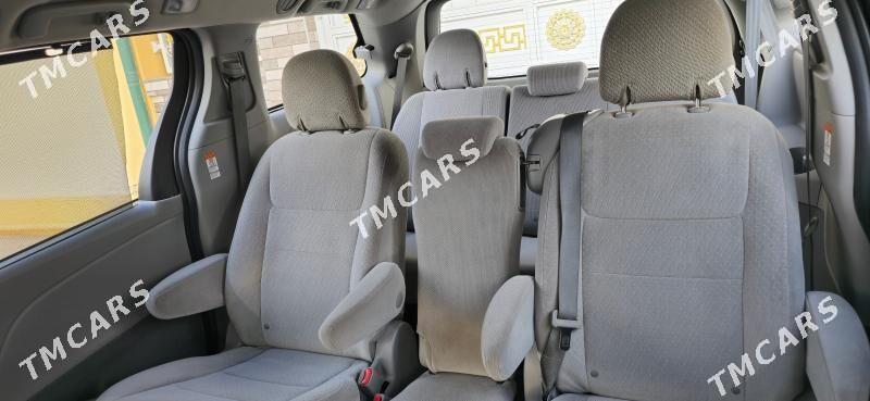 Toyota Sienna 2020 - 415 000 TMT - Ашхабад - img 8