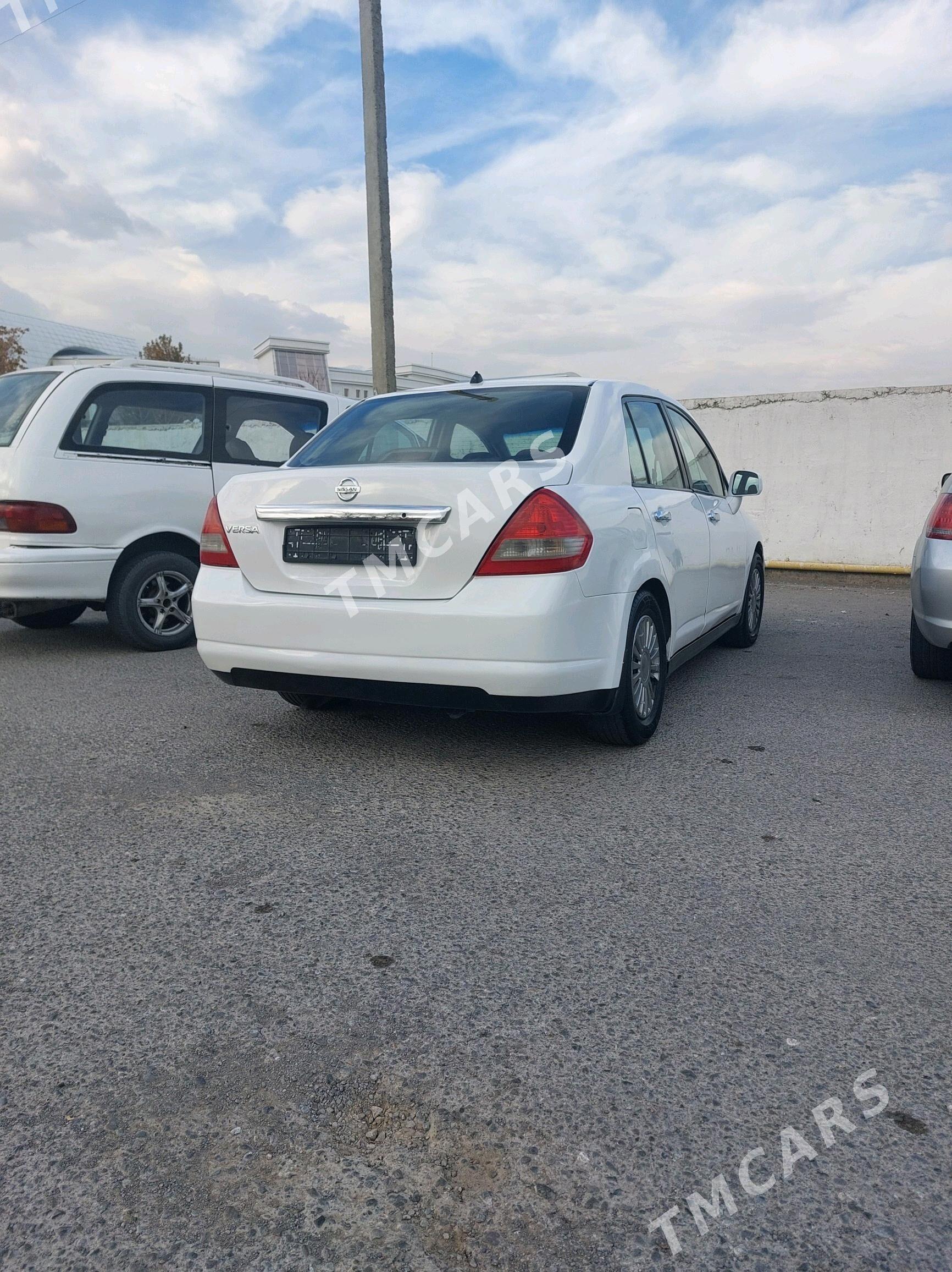 Nissan Versa 2009 - 93 000 TMT - Ашхабад - img 4