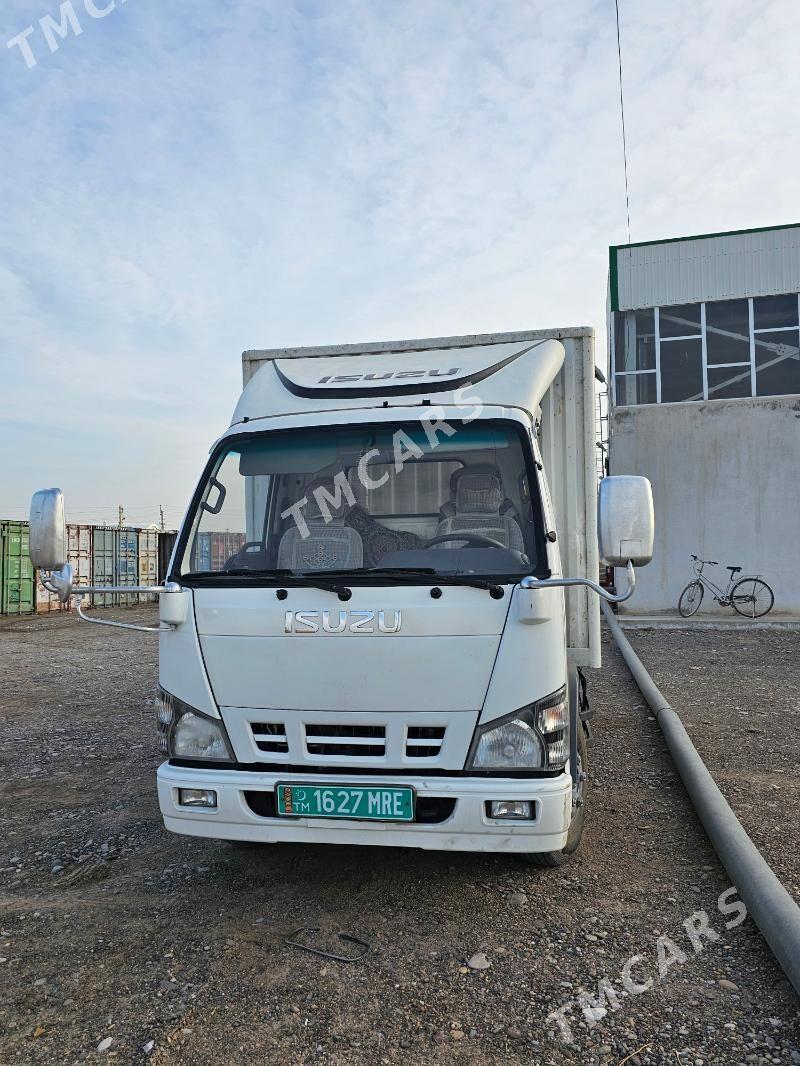 Isuzu Elf 2012 - 240 000 TMT - Wekilbazar - img 3