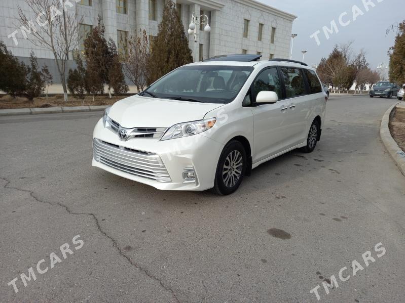 Toyota Sienna 2018 - 410 000 TMT - Daşoguz - img 8