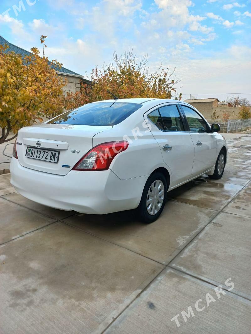 Nissan Versa 2012 - 110 000 TMT - Гызыларбат - img 6