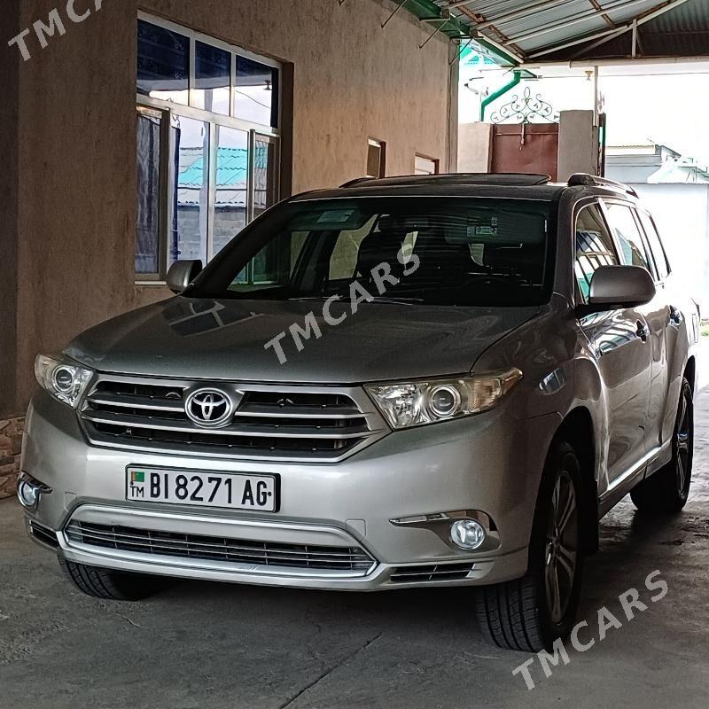 Toyota Highlander 2011 - 320 000 TMT - Aşgabat - img 2