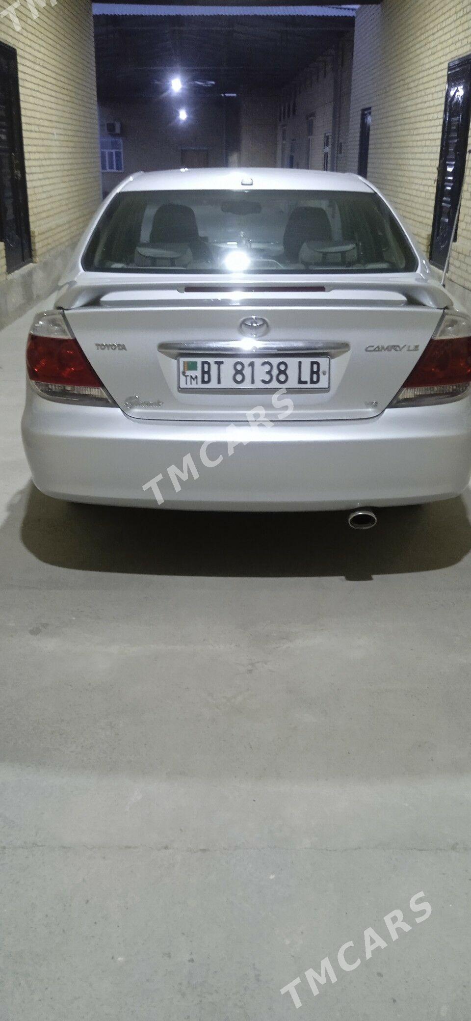 Toyota Camry 2003 - 170 000 TMT - Дянев - img 2