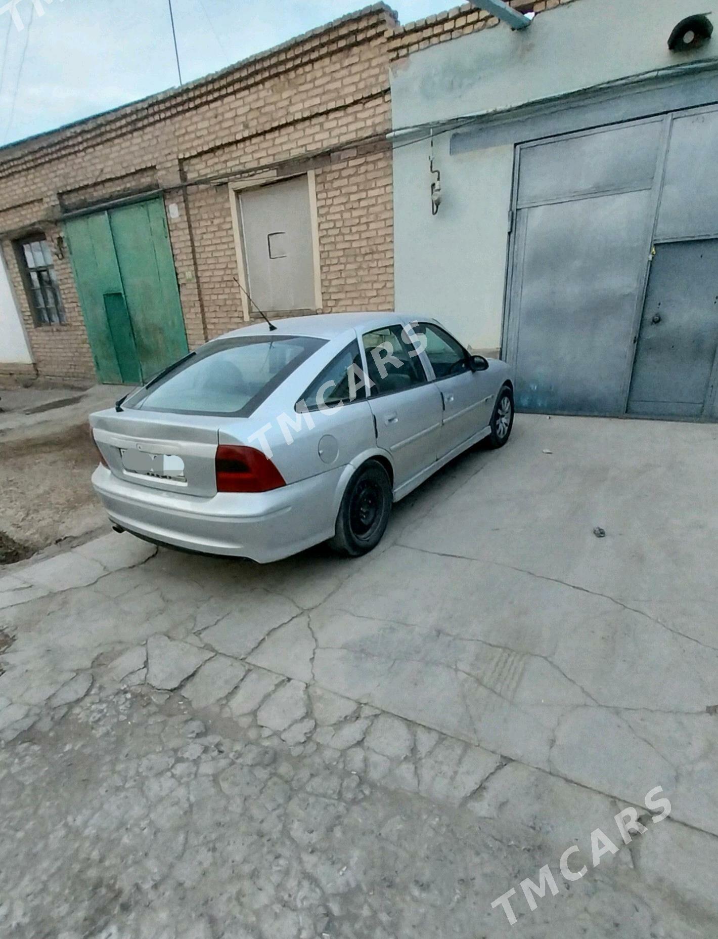 Opel Vectra 2000 - 42 000 TMT - Daşoguz - img 3