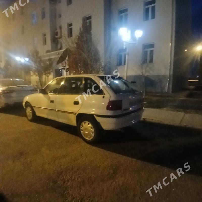 Opel Astra 1994 - 38 000 TMT - Дашогуз - img 4