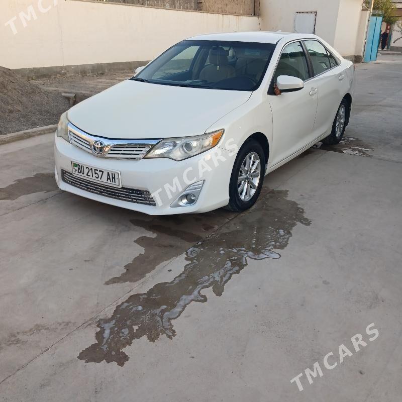 Toyota Camry 2013 - 170 000 TMT - Кака - img 6