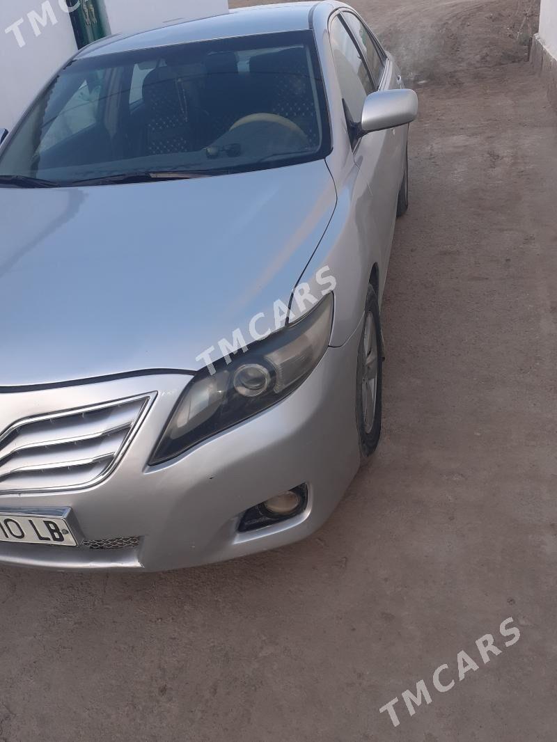 Toyota Camry 2008 - 90 000 TMT - Койтендаг - img 2