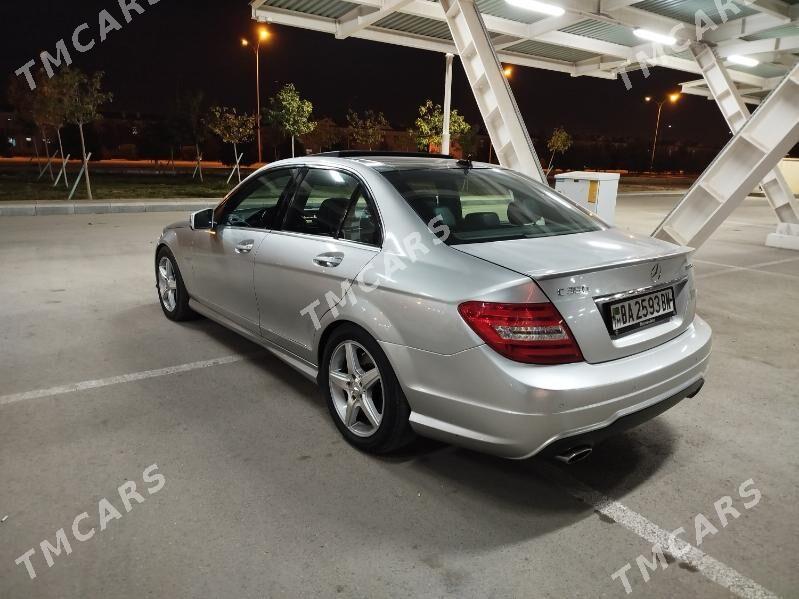 Mercedes-Benz C350 2011 - 220 000 TMT - Балканабат - img 5