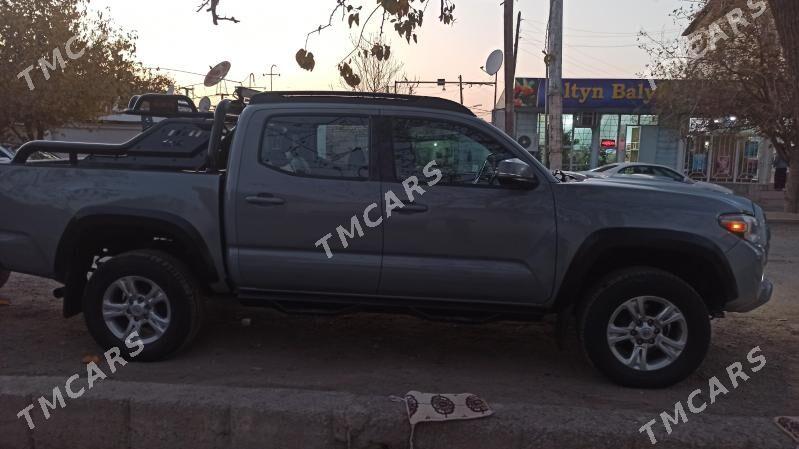 Toyota Tacoma 2018 - 355 000 TMT - Мары - img 4