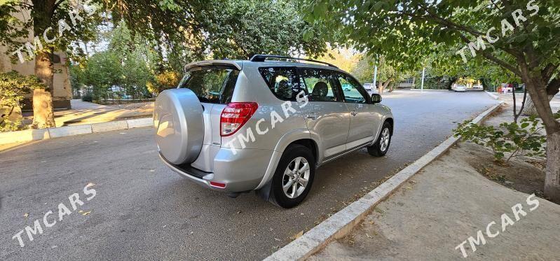 Toyota RAV4 2012 - 210 000 TMT - Aşgabat - img 3