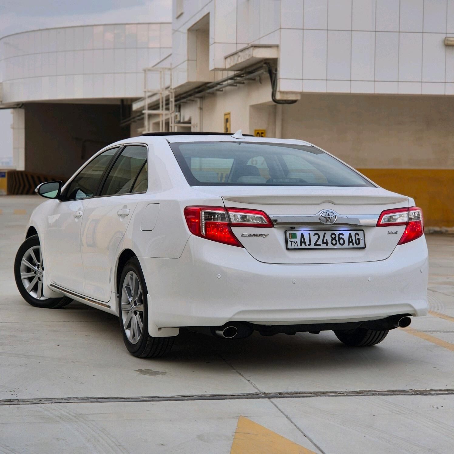 Toyota Camry 2014 - 305 000 TMT - Ашхабад - img 4