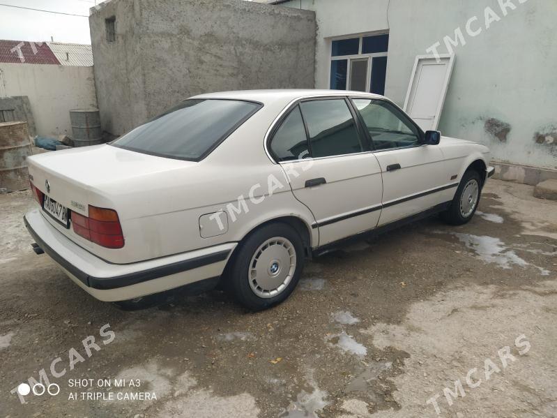 BMW 520 1989 - 28 000 TMT - Балканабат - img 2